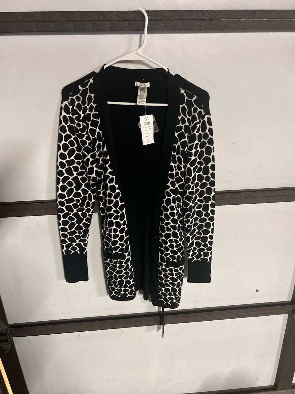 Cache Women's Black and White Giraffe Print Button-Front Cardigan